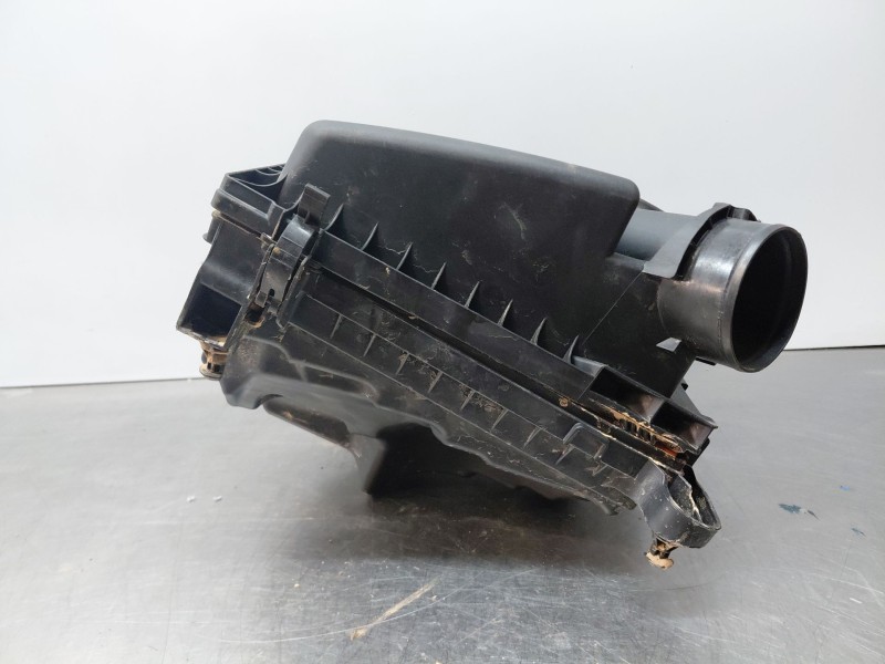 Recambio de filtro aire para ford focus active referencia OEM IAM 2214005  