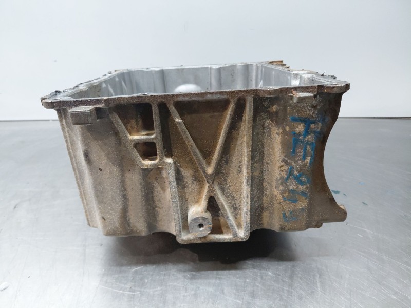 Recambio de carter para ford focus active referencia OEM IAM 2207883  