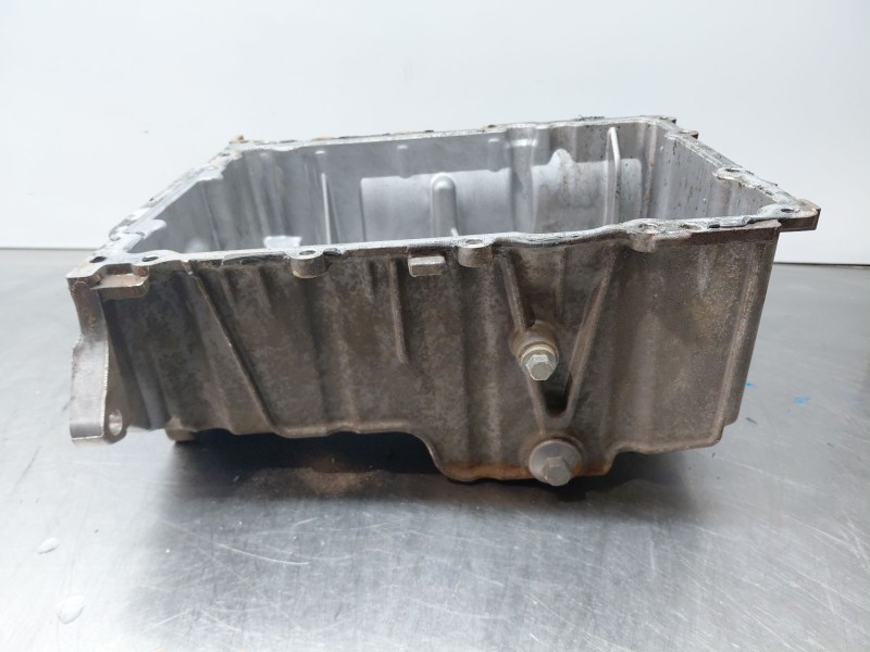 Recambio de carter para ford focus active referencia OEM IAM 2207883  