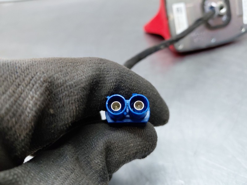 Recambio de antena para ford focus active referencia OEM IAM 2162651  