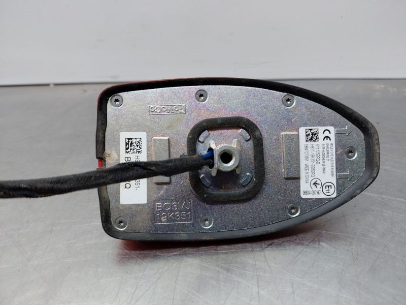 Recambio de antena para ford focus active referencia OEM IAM 2162651  