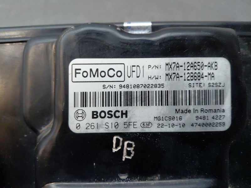 Recambio de centralita motor uce para ford focus active referencia OEM IAM 0261S105FE MX7A12a650akb MX7A12B684MA