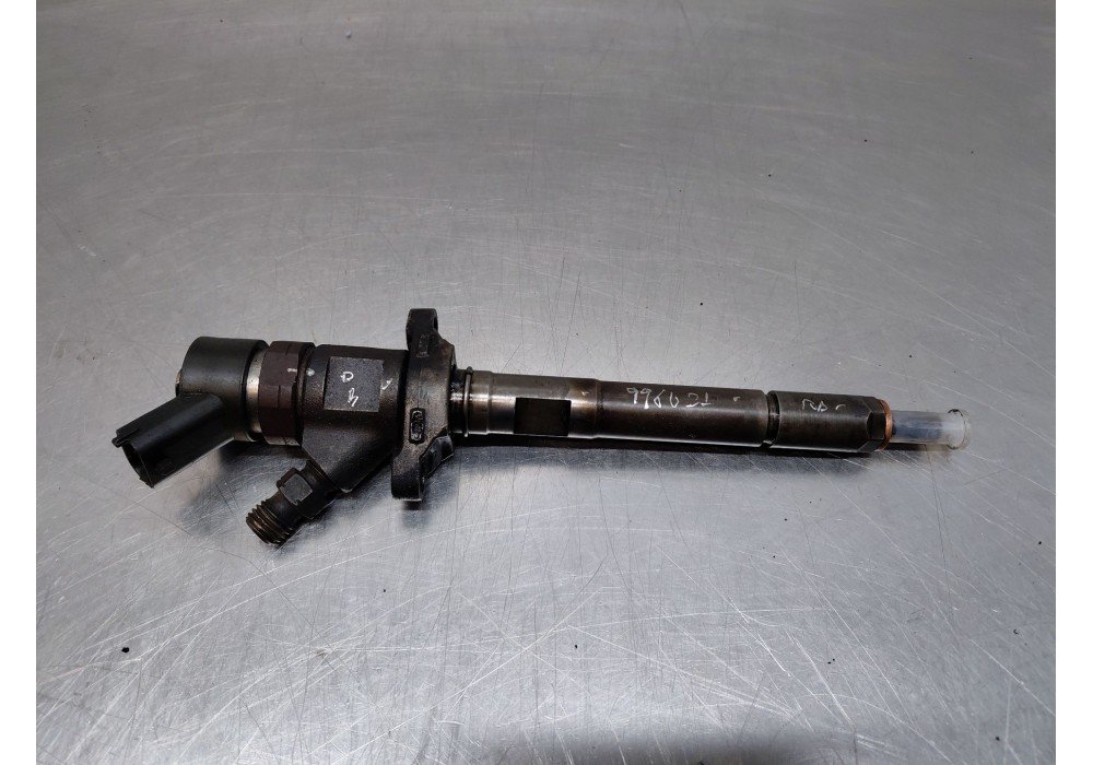 Recambio de inyector para ford focus ii (da_, hcp, dp) 1.6 tdci referencia OEM IAM 0445110259  