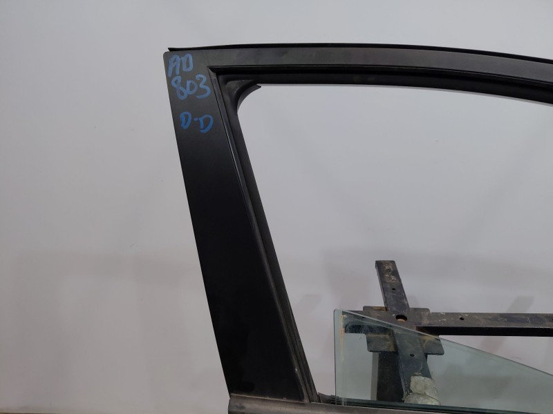 Recambio de puerta delantera derecha para hyundai kona hybrid referencia OEM IAM 76004J9020  