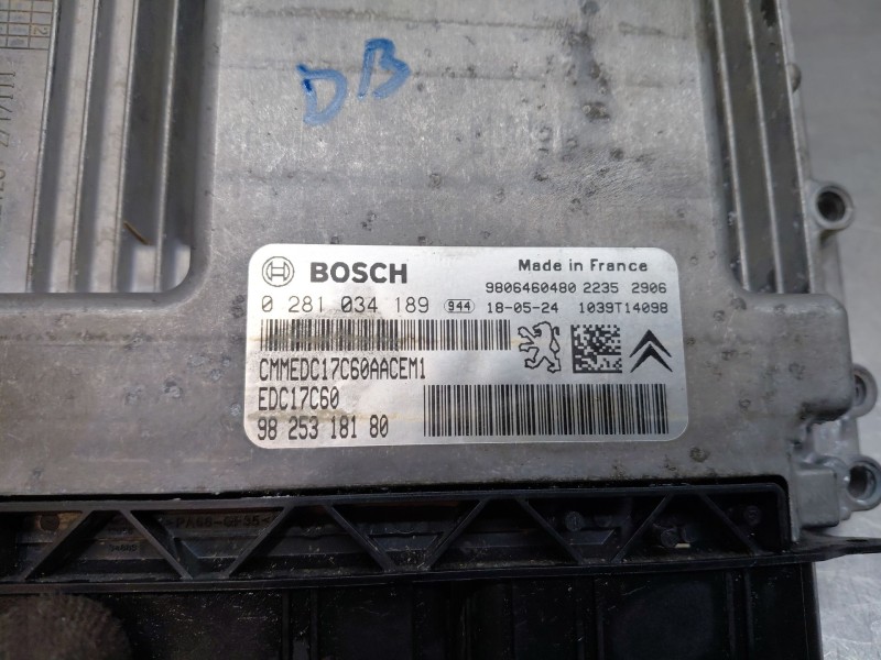 Recambio de centralita motor uce para peugeot partner kasten active referencia OEM IAM 9825318180  