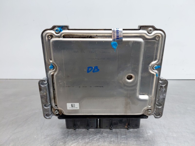 Recambio de centralita motor uce para peugeot partner kasten active referencia OEM IAM 9825318180  