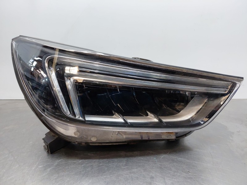 Recambio de faro derecho para opel mokka x selective referencia OEM IAM 42698960  
