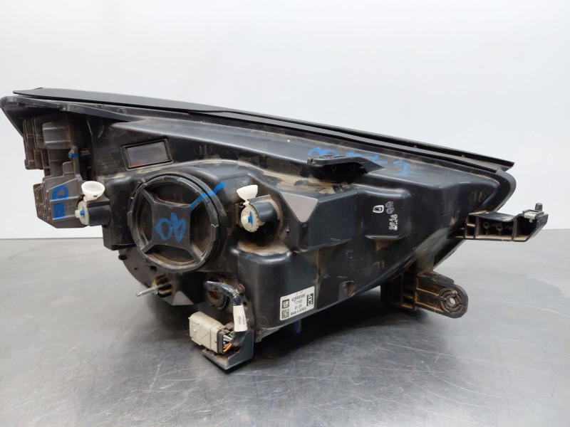 Recambio de faro izquierdo para opel mokka x selective referencia OEM IAM 42698961  