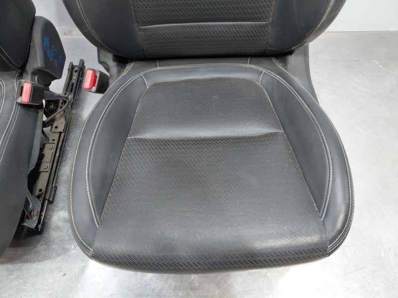 Recambio de juego asientos completo para hyundai kona hybrid referencia OEM IAM 88690J9271TRY 88590J9231TRY 