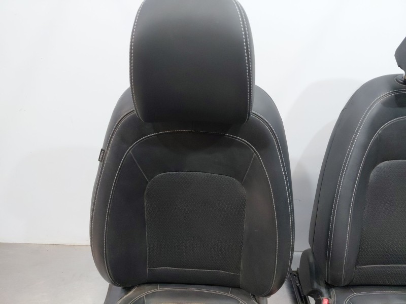 Recambio de juego asientos completo para hyundai kona hybrid referencia OEM IAM 88690J9271TRY 88590J9231TRY 