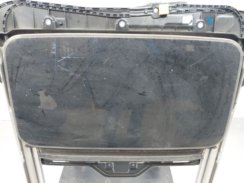 Recambio de techo electrico para hyundai kona hybrid referencia OEM IAM 67115J9050  