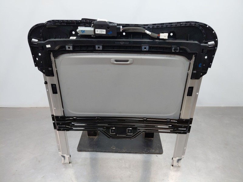 Recambio de techo electrico para hyundai kona hybrid referencia OEM IAM 67115J9050  