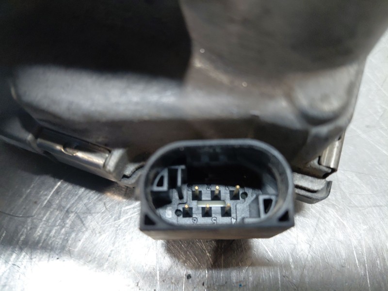 Recambio de caja mariposa para opel tigra twin top cosmo referencia OEM IAM   