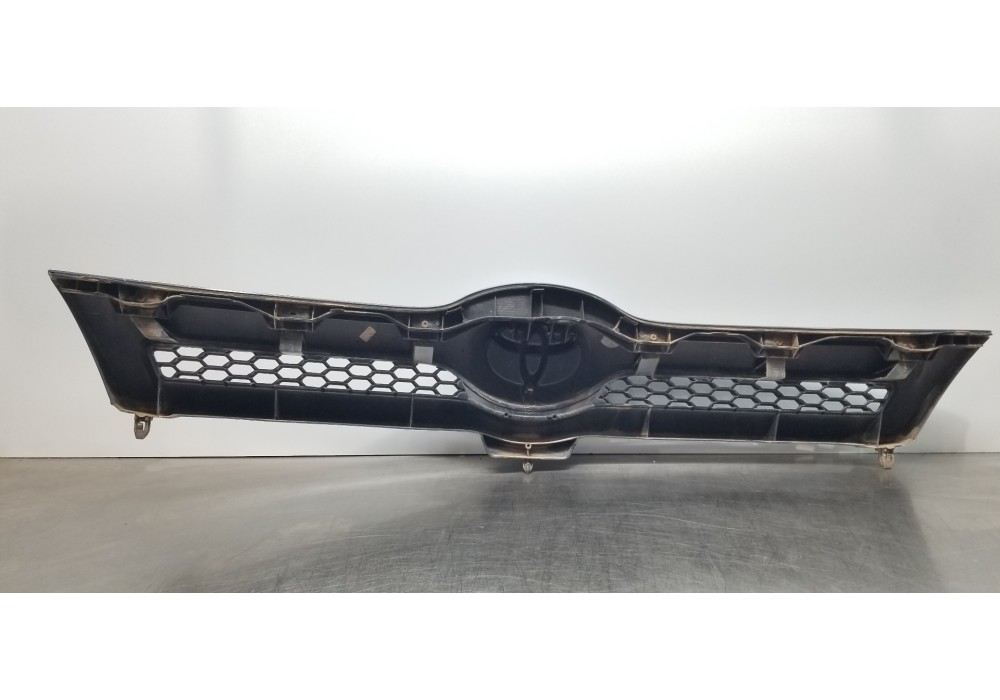 Recambio de rejilla delantera para toyota corolla verso (r1) 1.8 luna referencia OEM IAM 531110F020   Recambio de rejilla delantera para toyota corolla verso (r1) 1.8 luna referencia OEM IAM 531110F020
