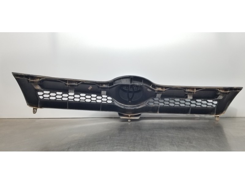 Recambio de rejilla delantera para toyota corolla verso (r1) 1.8 luna referencia OEM IAM 531110F020   Recambio de rejilla delantera para toyota corolla verso (r1) 1.8 luna referencia OEM IAM 531110F020