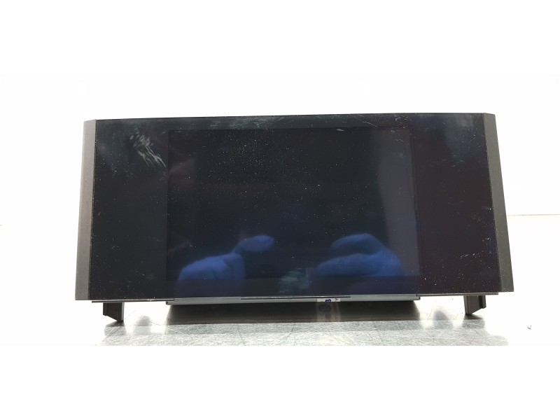 Recambio de pantalla multifuncion para lexus is 300h referencia OEM IAM 8611053101 4622008480  Recambio de pantalla multifuncion para lexus is 300h referencia OEM IAM 8611053101 4622008480