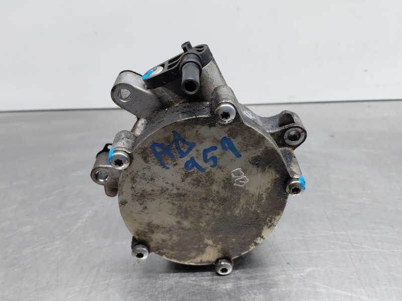 Recambio de depresor freno / bomba vacio para fiat doblo ii cargo (263) multijet referencia OEM IAM   