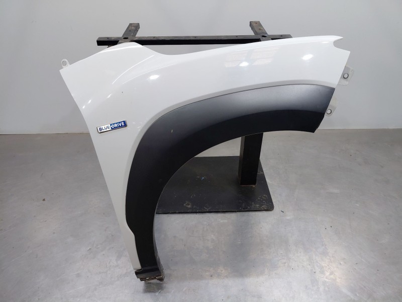 Recambio de aleta delantera derecha para hyundai kona hybrid referencia OEM IAM   