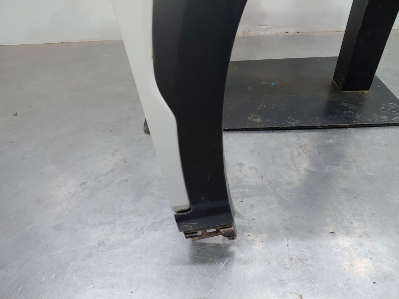 Recambio de aleta delantera derecha para hyundai kona hybrid referencia OEM IAM   