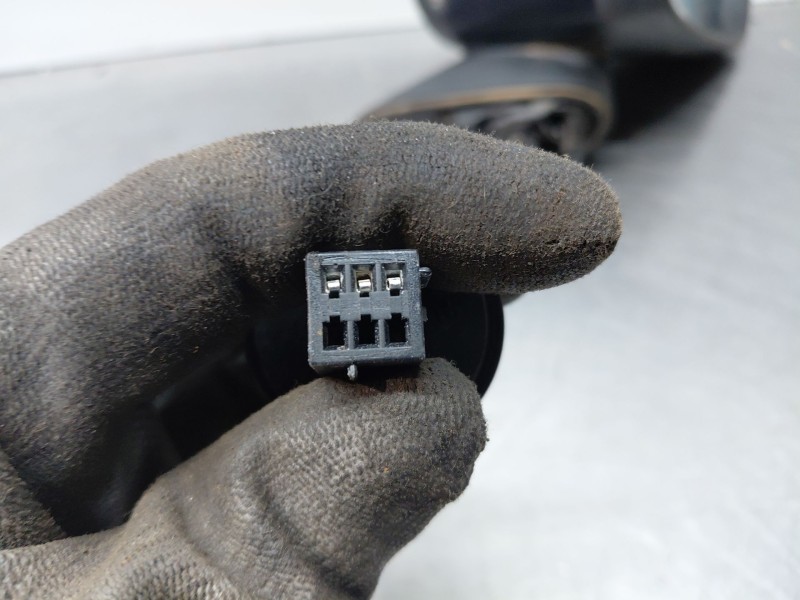 Recambio de retrovisor derecho para opel corsa e design referencia OEM IAM   