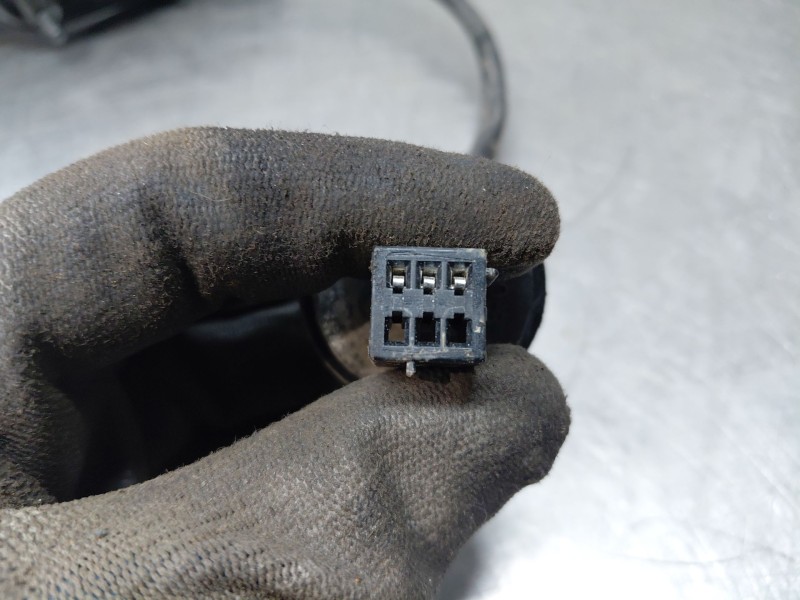 Recambio de retrovisor izquierdo para opel corsa e design referencia OEM IAM   