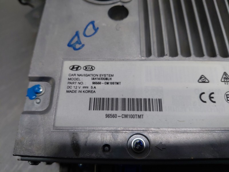 Recambio de pantalla multifuncion para hyundai kona hybrid referencia OEM IAM   