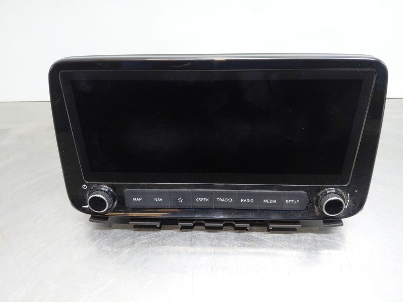 Recambio de pantalla multifuncion para hyundai kona hybrid referencia OEM IAM   
