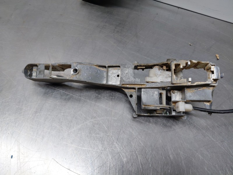 Recambio de cerradura puerta delantera derecha para peugeot expert kasten active referencia OEM IAM   