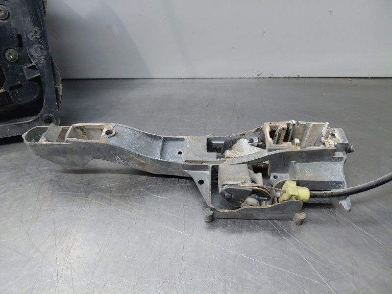 Recambio de cerradura puerta lateral derecha para peugeot expert kasten active referencia OEM IAM   