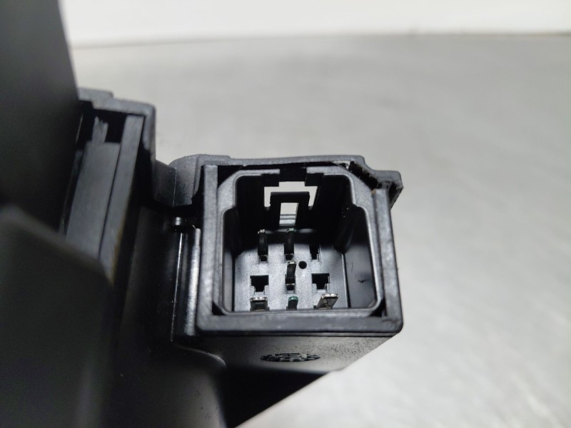 Recambio de cerradura maletero / porton para opel tigra twin top cosmo referencia OEM IAM   