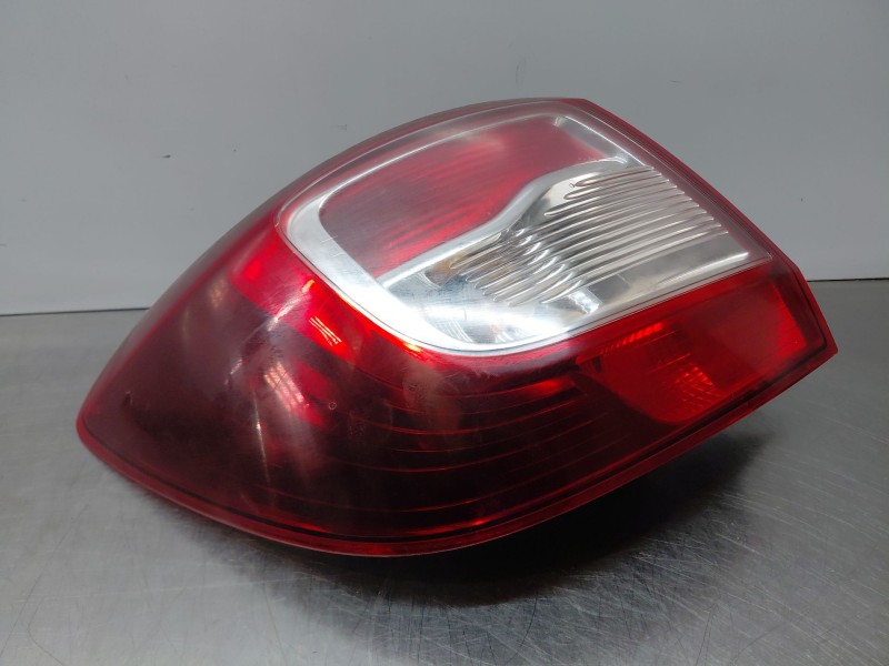 Recambio de piloto trasero izquierdo para dacia sandero ii (b8_) 1.5 dci referencia OEM IAM   