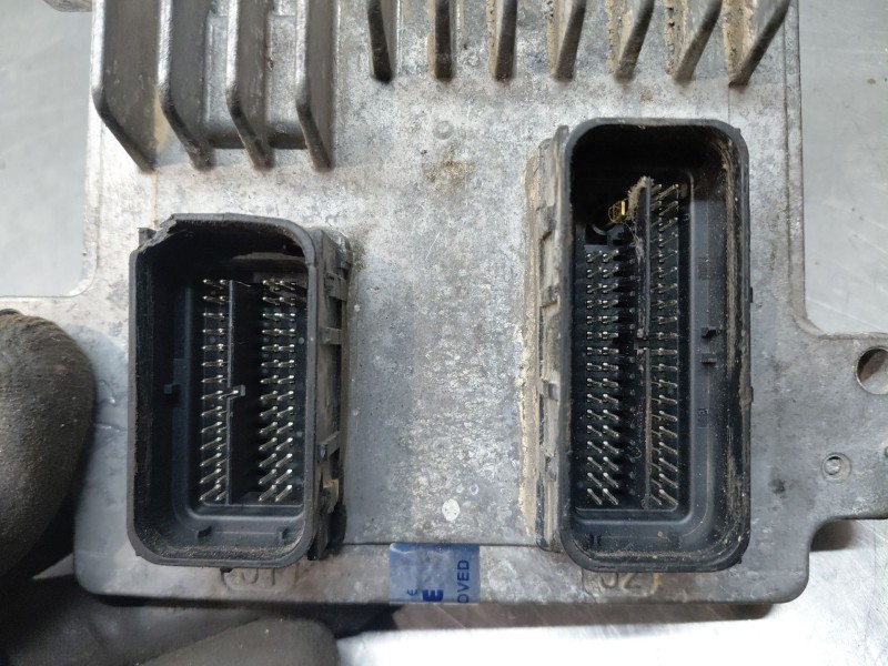 Recambio de centralita motor uce para opel corsa e design referencia OEM IAM   