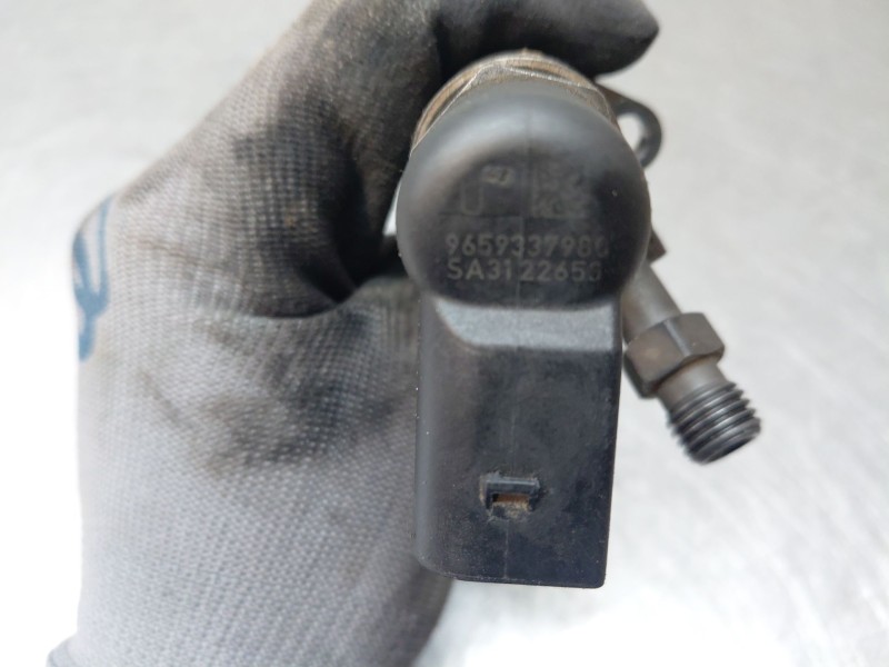 Recambio de inyector para fiat scudo furgoneta (270_, 272_) 2.0 d multijet referencia OEM IAM 9659337980  