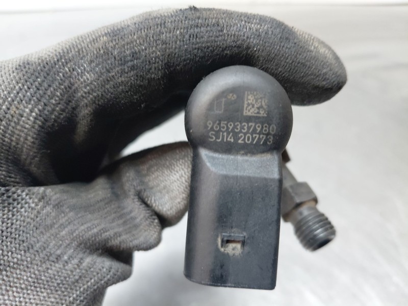 Recambio de inyector para fiat scudo furgoneta (270_, 272_) 2.0 d multijet referencia OEM IAM 9659337980  