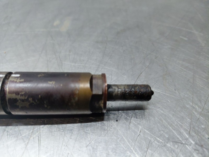 Recambio de inyector para peugeot expert kasten active referencia OEM IAM   