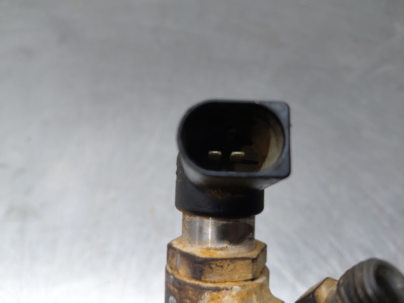 Recambio de inyector para peugeot expert kasten active referencia OEM IAM   