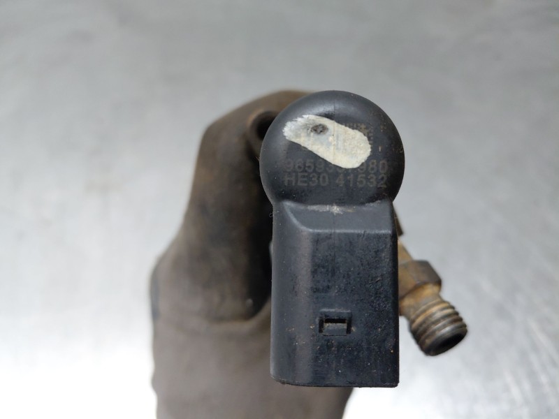 Recambio de inyector para peugeot expert kasten active referencia OEM IAM   