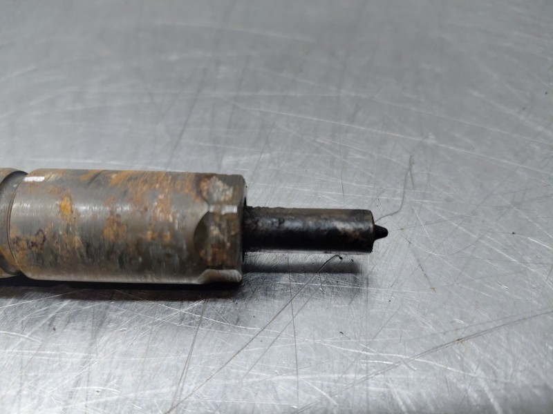 Recambio de inyector para fiat bravo ii (198_) 1.6 d multijet (198axh1b) referencia OEM IAM   