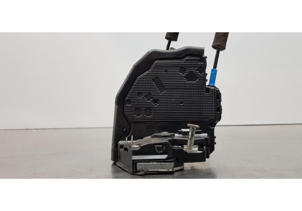 Recambio de cerradura puerta trasera derecha para toyota corolla touring sports (e21) hybrid advance referencia OEM IAM 69050025