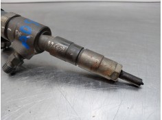 Recambio de inyector para peugeot partner kasten active referencia OEM IAM    2