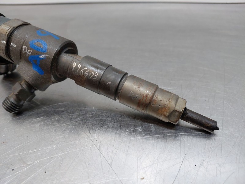 Recambio de inyector para peugeot partner kasten active referencia OEM IAM   