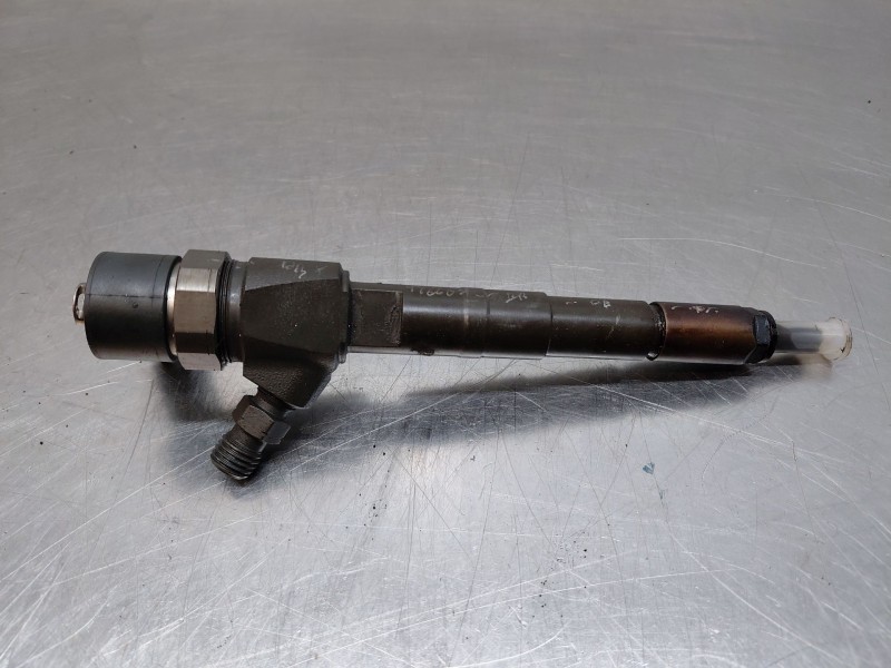 Recambio de inyector para fiat doblo ii cargo (263) multijet referencia OEM IAM 0445110524  