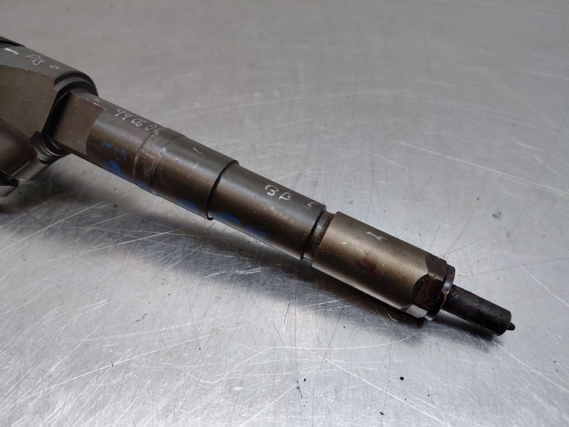 Recambio de inyector para fiat doblo ii cargo (263) multijet referencia OEM IAM 0445110524  