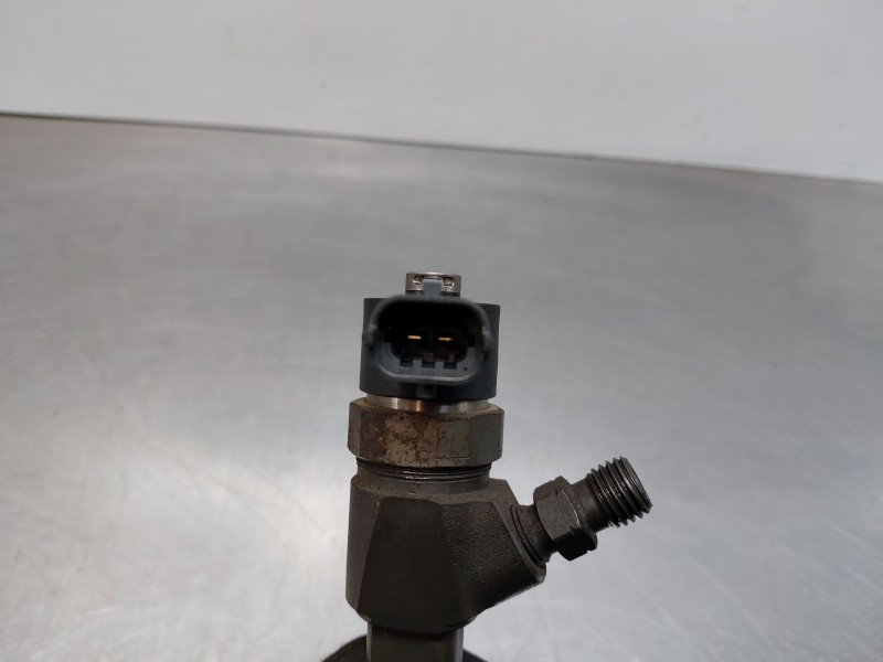 Recambio de inyector para fiat doblo ii cargo (263) multijet referencia OEM IAM 0445110524  