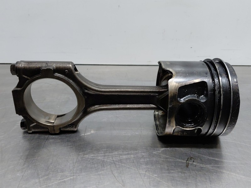 Recambio de biela para fiat doblo ii cargo (263) multijet referencia OEM IAM   