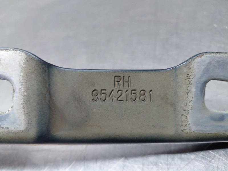 Recambio de bisagra capot para opel mokka x selective referencia OEM IAM   