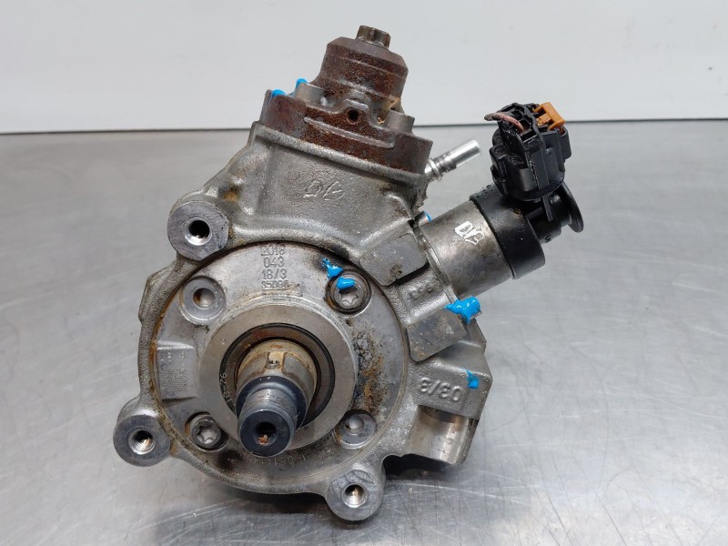 Recambio de bomba inyeccion para peugeot partner kasten active referencia OEM IAM   