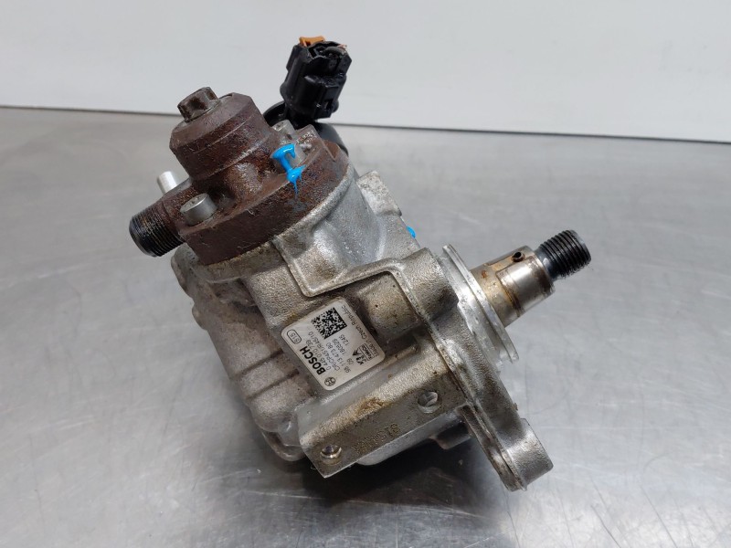 Recambio de bomba inyeccion para peugeot partner kasten active referencia OEM IAM   