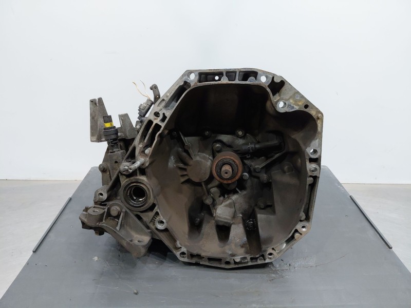Recambio de caja cambios para renault clio ii (bb_, cb_) 1.5 dci (b/cb3m) referencia OEM IAM   