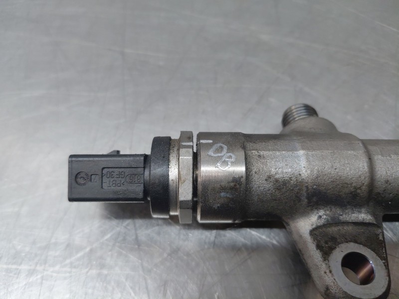 Recambio de rampa inyectora para bmw serie x1 (f48) sdrive18d referencia OEM IAM   